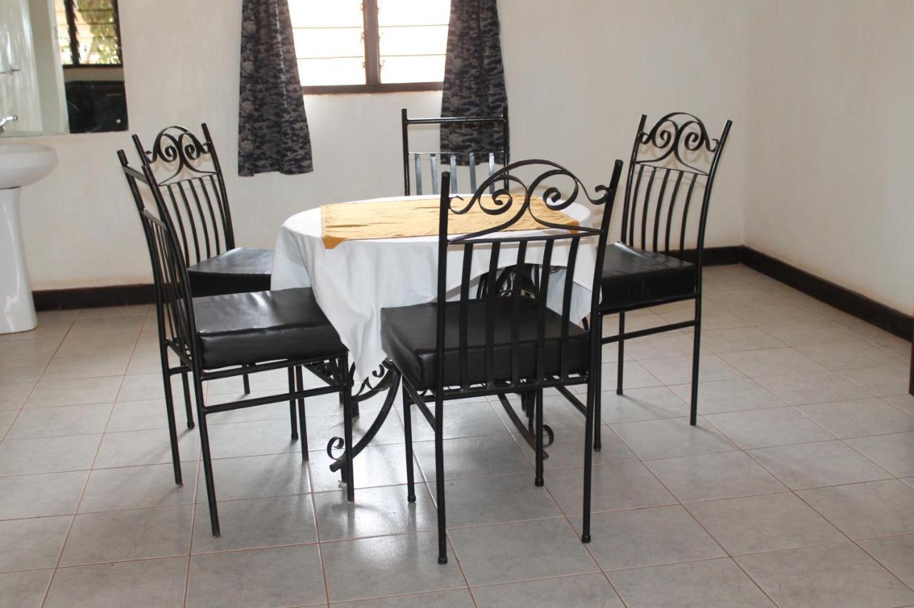 Impala Safari Lodge Voi Εξωτερικό φωτογραφία